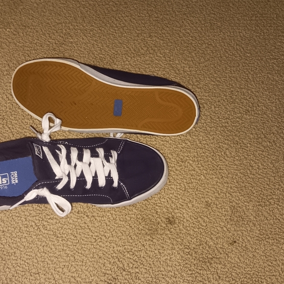 women's shoes - Picture 3 of 3